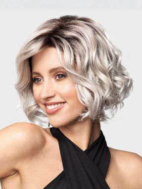 Marcella Small | Gisela Mayer | Small & Large