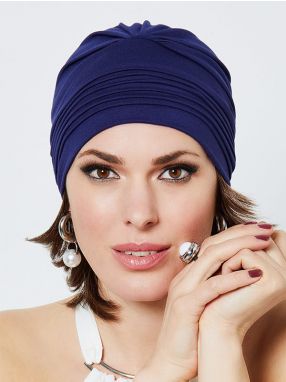 Haarstukje voor onder de turban of muts van Gisela Mayer