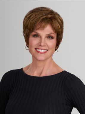 Vivian haarwerk uit de Professionnel collectie van Jon Renau, chic kort model met subtiele structuur en lacefront voor een natuurlijke haarlijn